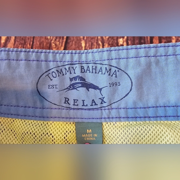 Tommy Bahama Relax Swim Trunks Men Medium Multicolor Tropical Mesh Lined Shorts - Picture 5 of 11